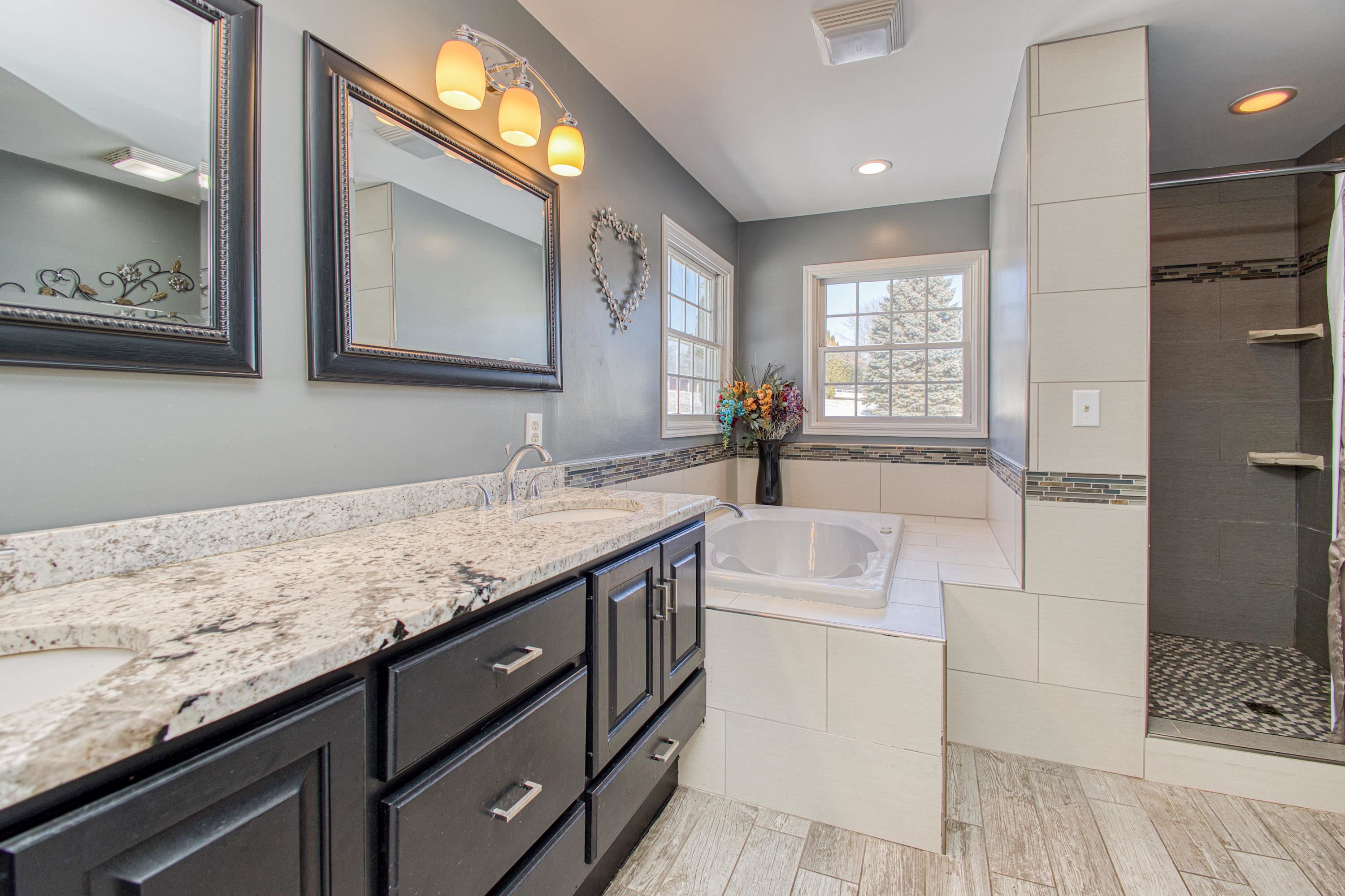 105 Ridge Avenue Benton, WI 53803 - Photo 18 of 42