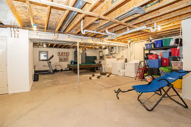 $379,900 | 105 Ridge Avenue, Benton, WI 53803