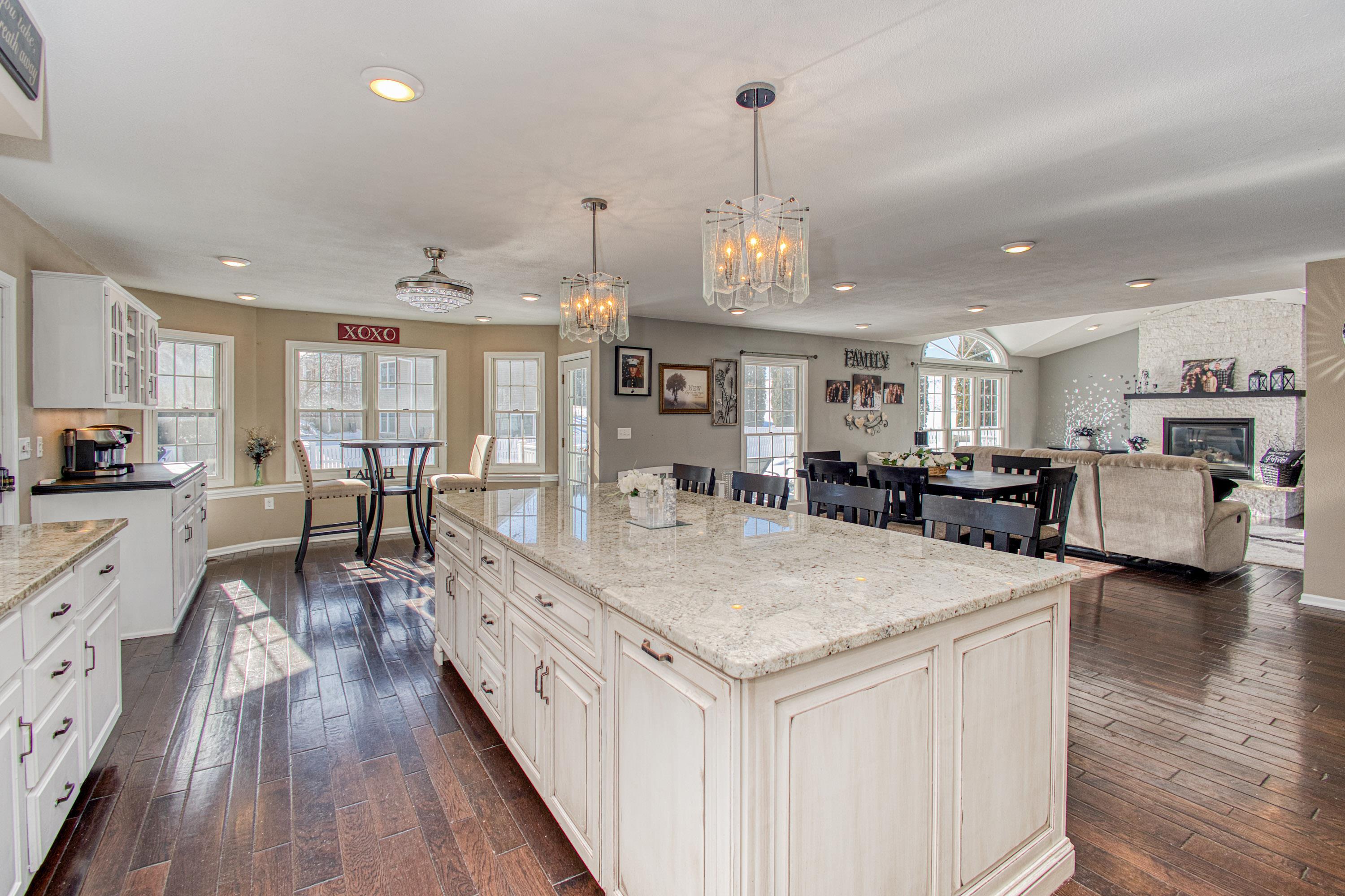 105 Ridge Avenue Benton, WI 53803 - Photo 10 of 42