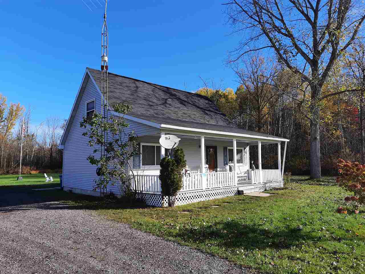 1745 Secord Dam Road Gladwin, MI 48624 - Photo 4 of 29
