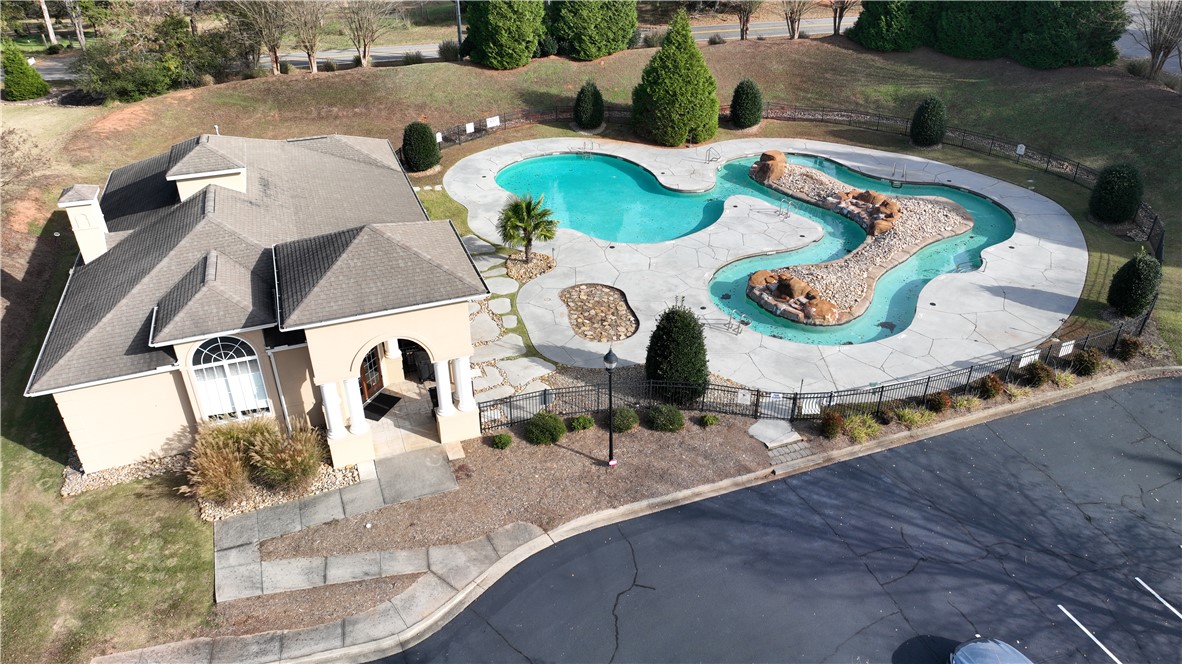 1007 Tuscany Drive Anderson, SC 29621 - Photo 4 of 38 Community amenities