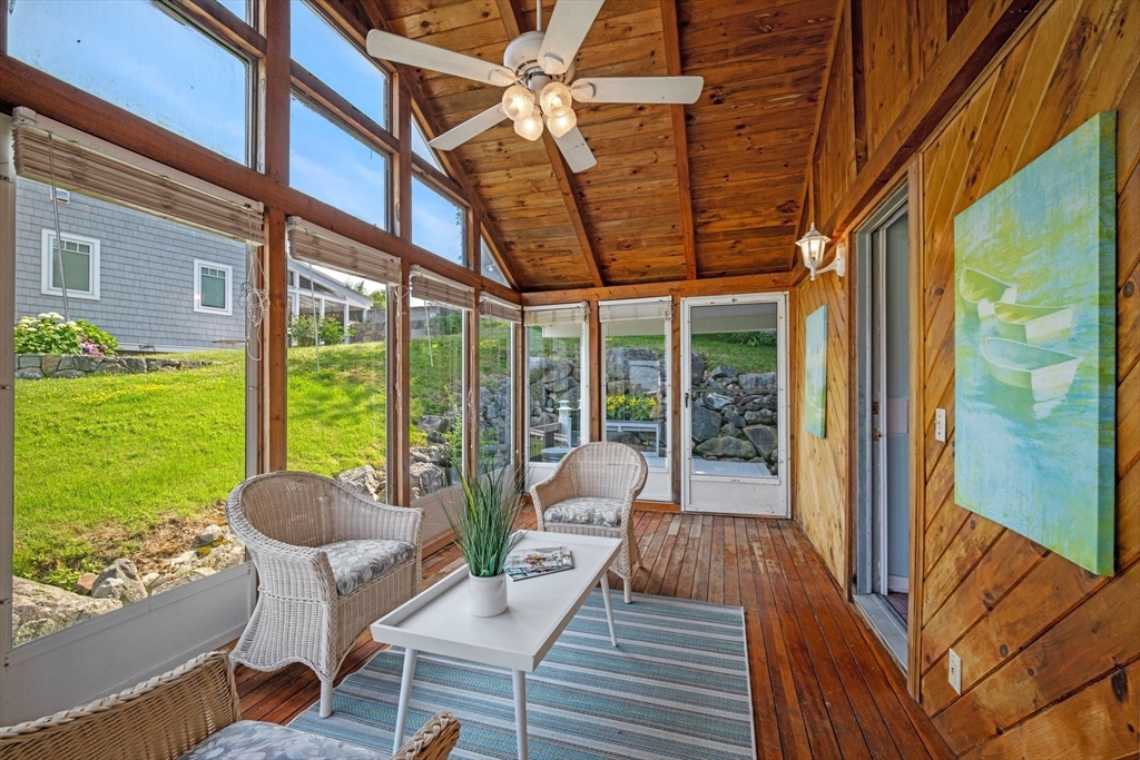 21 North Ridge Road Ipswich, MA 01938 - Photo 8 of 42