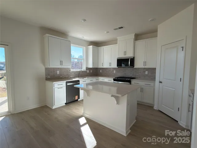 $437,838 | 387 Lancashire Court, Denver, NC 28037