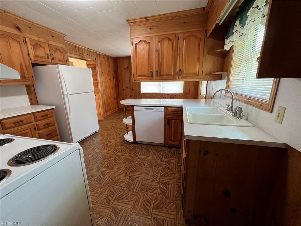 1657 Austin Traphill Road Elkin, NC 28621 - Photo 22 of 28