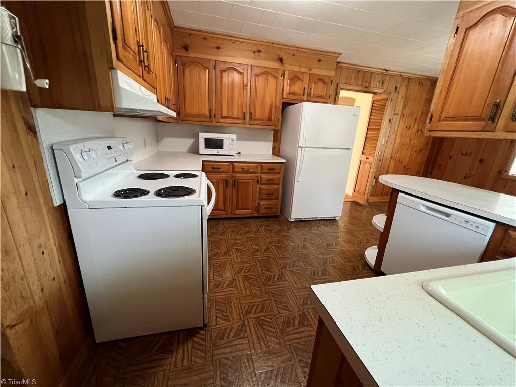 1657 Austin Traphill Road Elkin, NC 28621 - Photo 23 of 28