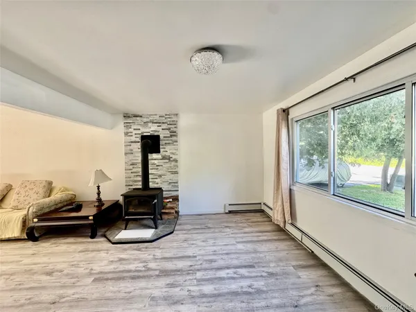 $258,000 | 17 North Aspen Road, Middletown, NY 10940