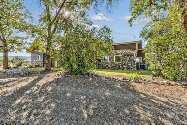 $350,000 | 108 1/2 North Galena, Council, ID 83612