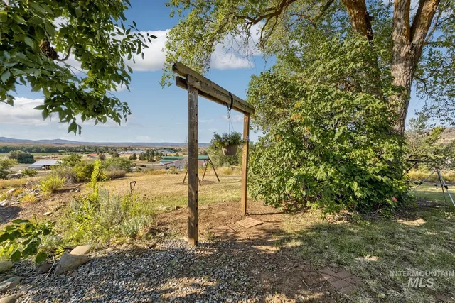 $350,000 | 108 1/2 North Galena, Council, ID 83612