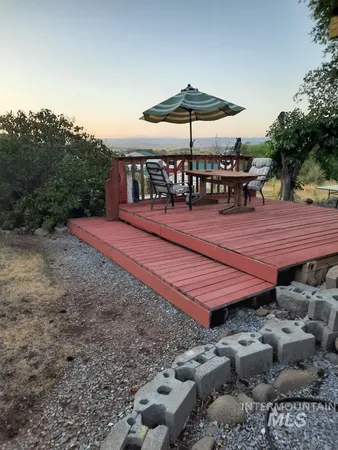 $350,000 | 108 1/2 North Galena, Council, ID 83612