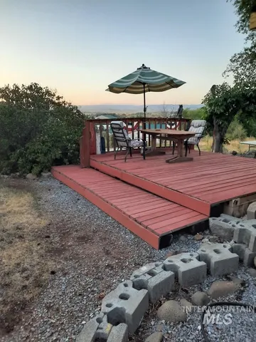 $350,000 | 108 1/2 North Galena, Council, ID 83612