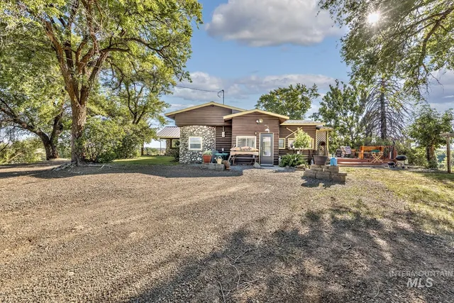 $350,000 | 108 1/2 North Galena, Council, ID 83612