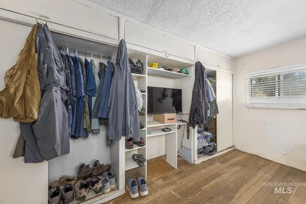 $350,000 | 108 1/2 North Galena, Council, ID 83612