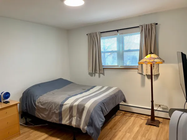 $1,950 | 1539 Park Avenue, Unit 2N, River Forest, IL 60305