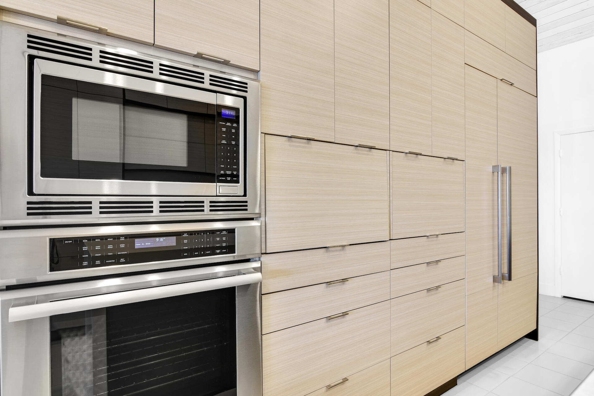 4500 Bocaire Boulevard Boca Raton, FL 33487 - Photo 16 of 82 4500 kitchen 2