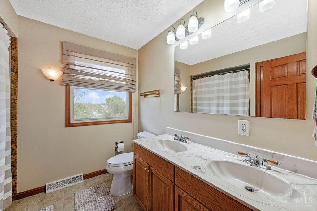 1908 Gardner Road Hamilton, OH 45013 - Photo 30 of 32