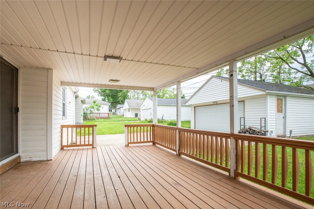 15505 Wingate Road Maple Heights, OH 44137 - Photo 28 of 28