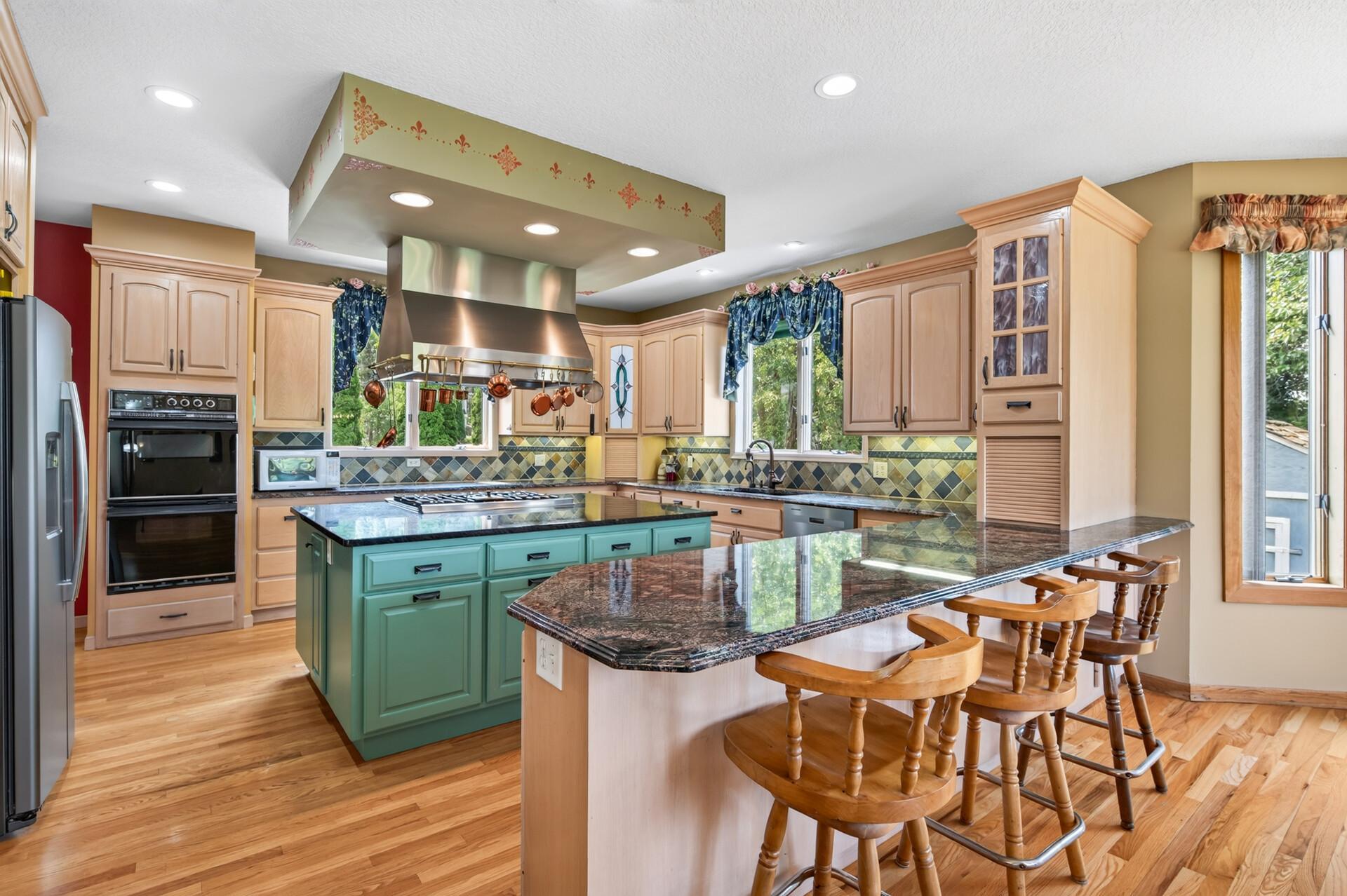 2300 Bantas Point Road Wayzata, MN 55391 - Photo 18 of 69