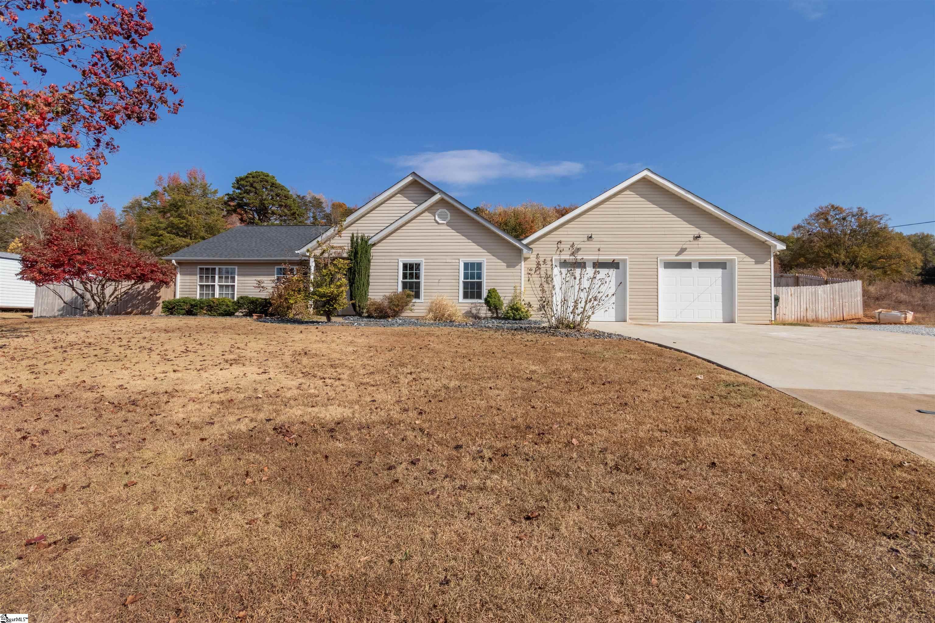 243 State Rd S-42-2088 Lyman, SC 29365 - Photo 1 of 17
