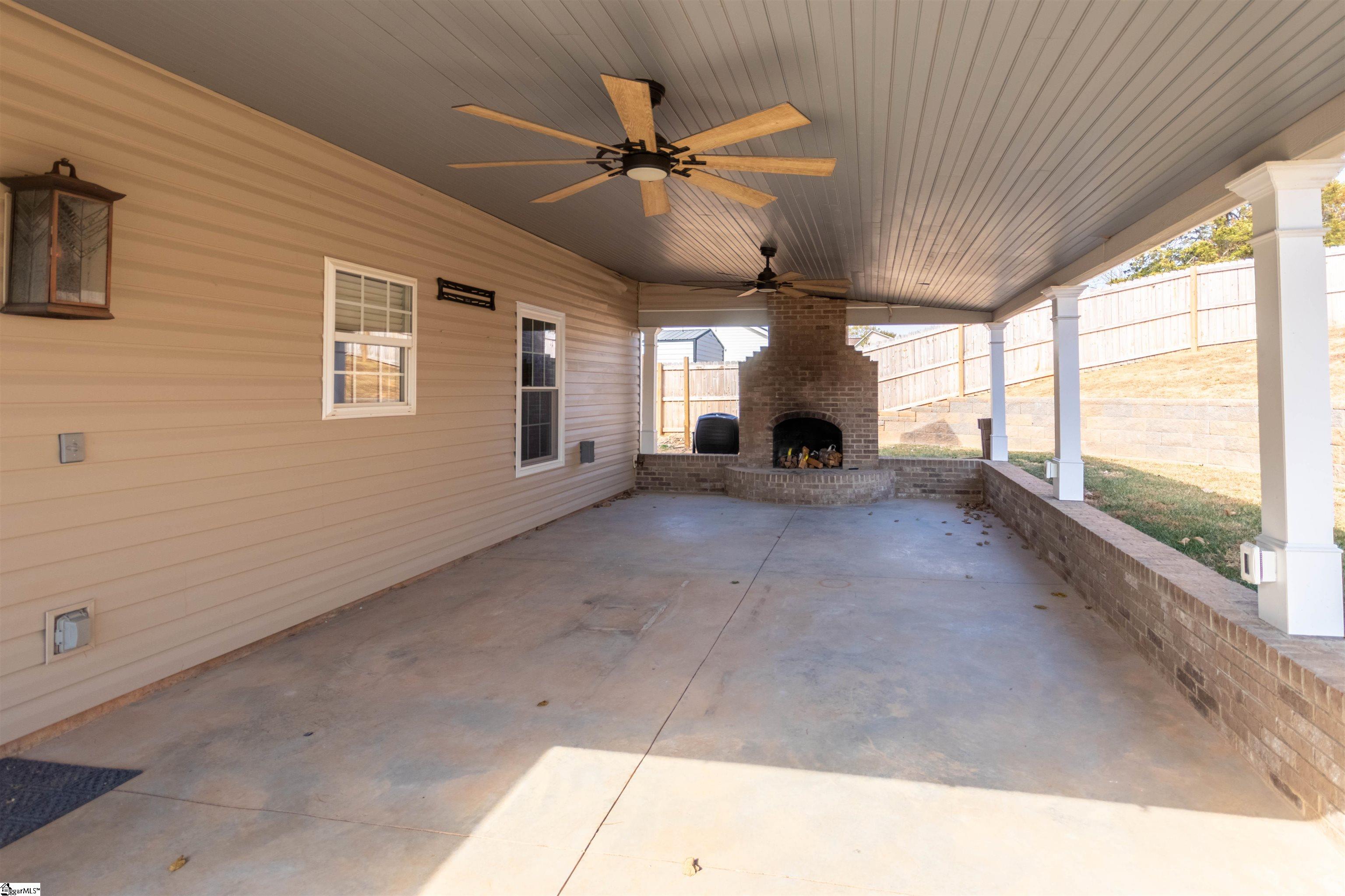 243 State Rd S-42-2088 Lyman, SC 29365 - Photo 13 of 17