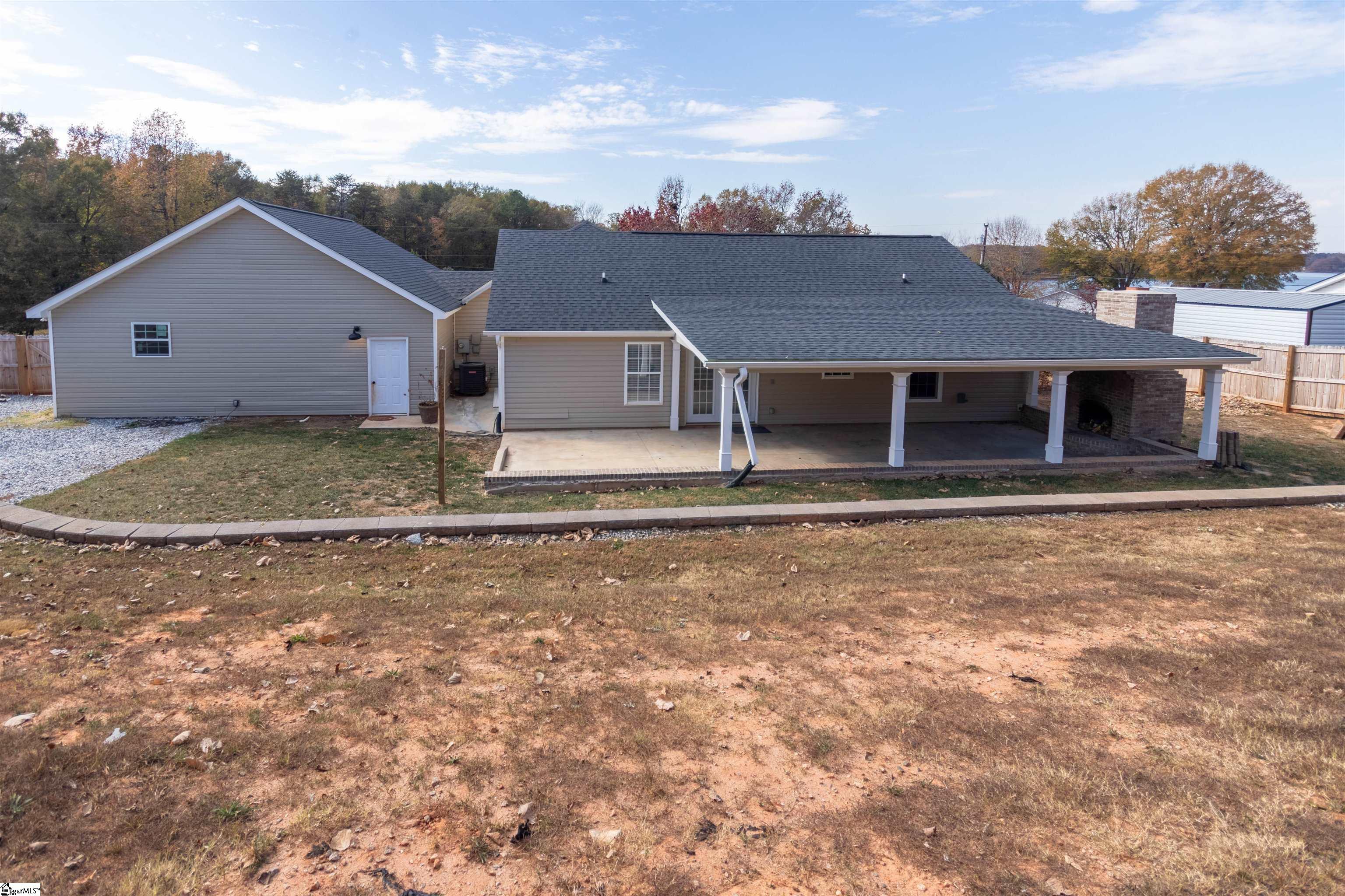243 State Rd S-42-2088 Lyman, SC 29365 - Photo 15 of 17