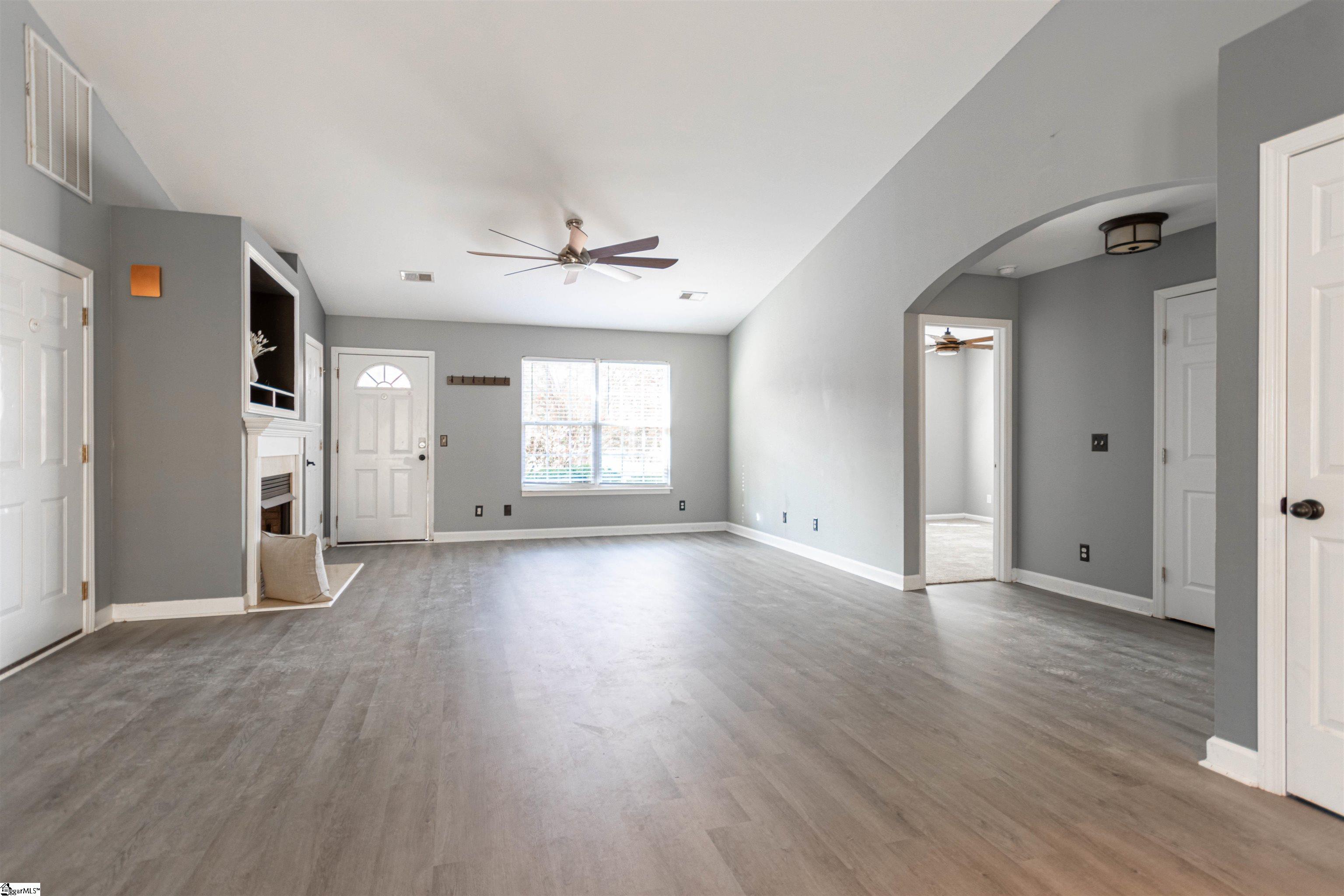243 State Rd S-42-2088 Lyman, SC 29365 - Photo 4 of 17