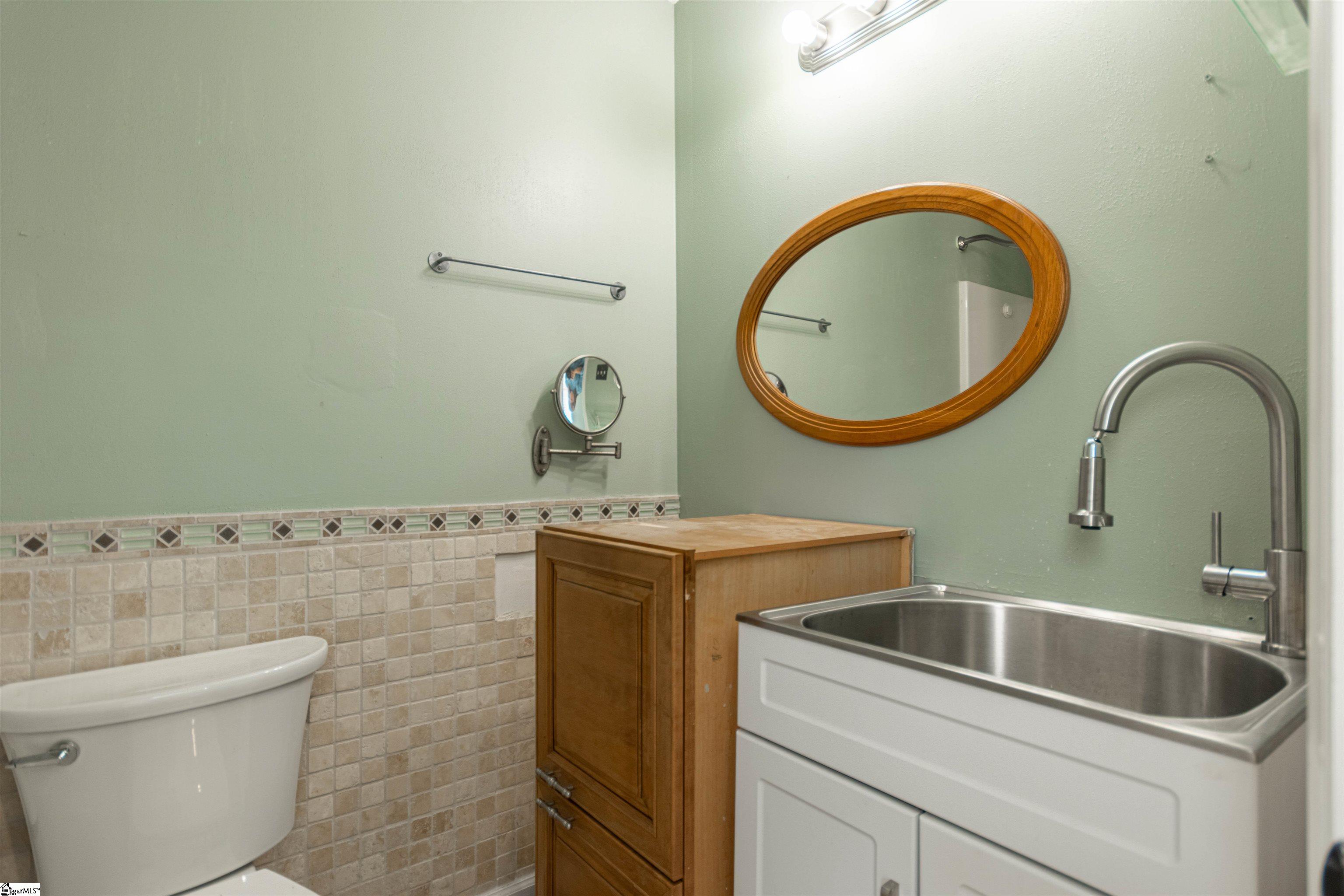 243 State Rd S-42-2088 Lyman, SC 29365 - Photo 8 of 17
