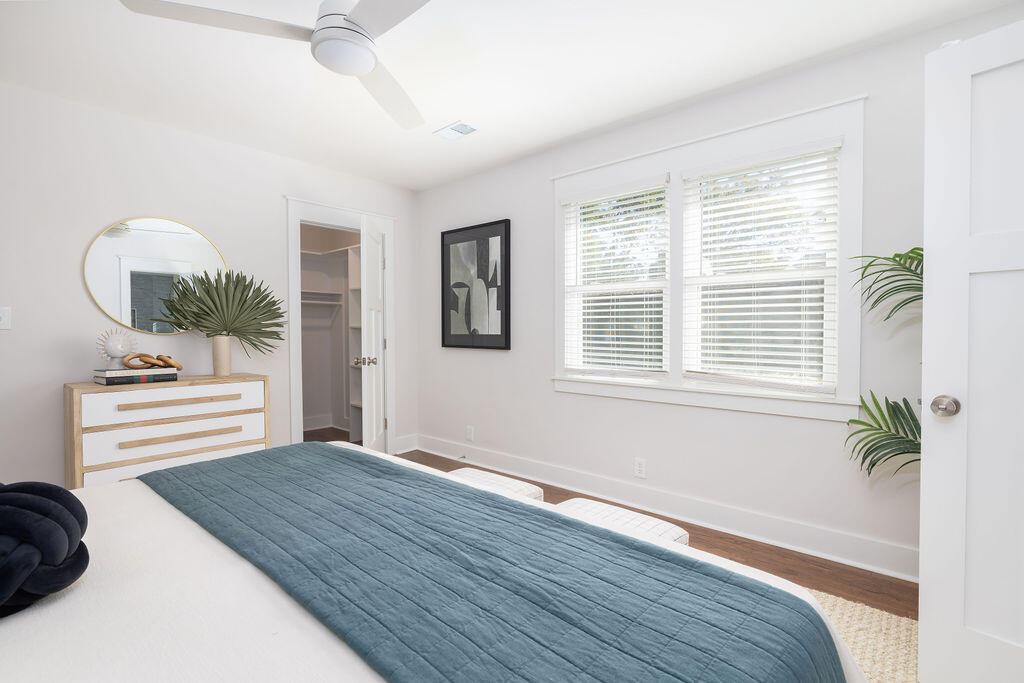 1717 Pinecrest Road Charleston, SC 29407 - Photo 16 of 33 Primary bedroom