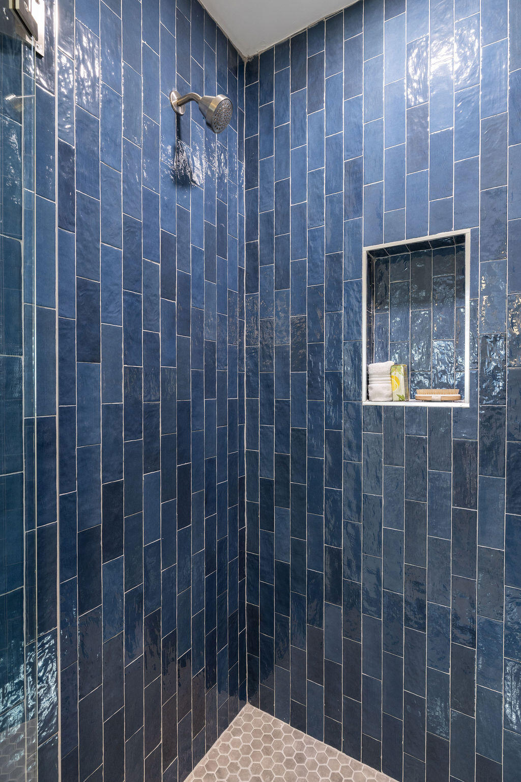 1717 Pinecrest Road Charleston, SC 29407 - Photo 22 of 33 Second primary shower