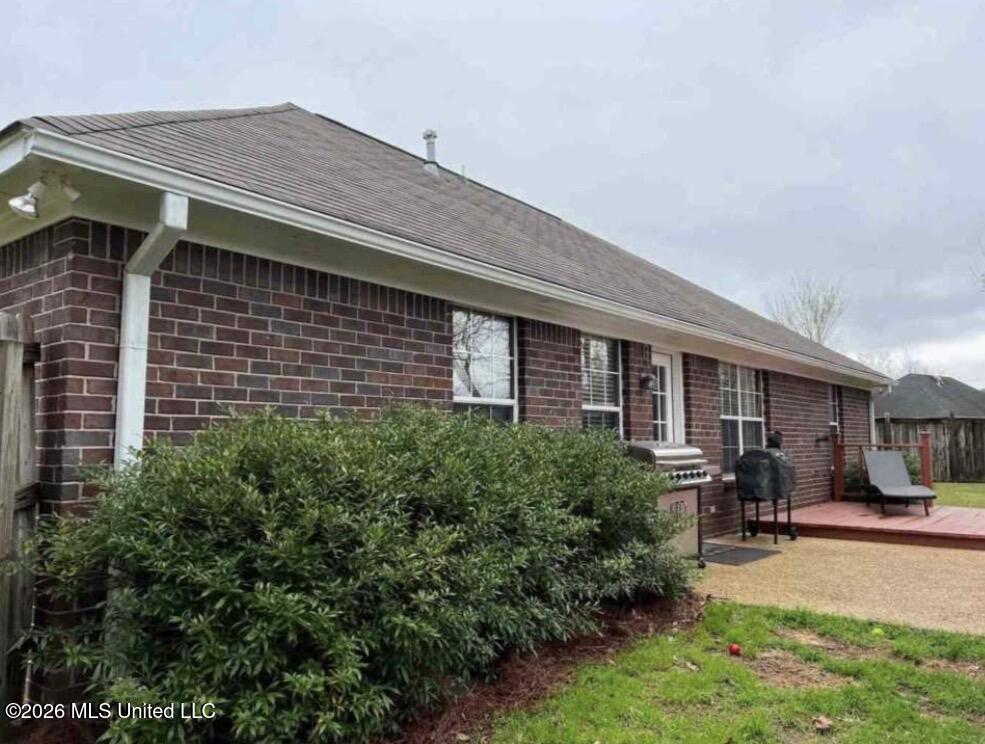 735 Prominence Drive Brandon, MS 39047 - Photo 2 of 14 IMG_1237