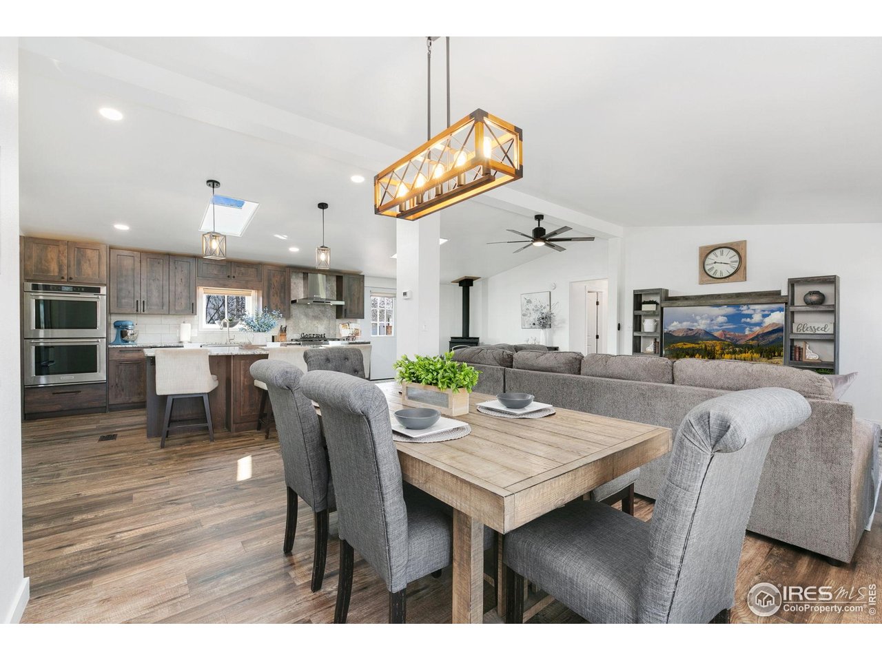 10056 County Road 76 1/2 Windsor, CO 80550 - Photo 16 of 40 Dining area