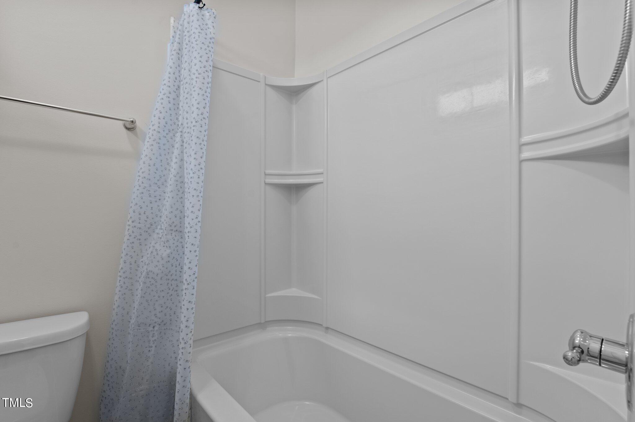 609 Democracy Street Raleigh, NC 27603 - Photo 23 of 33 32-web-or-mls-DSC_6074