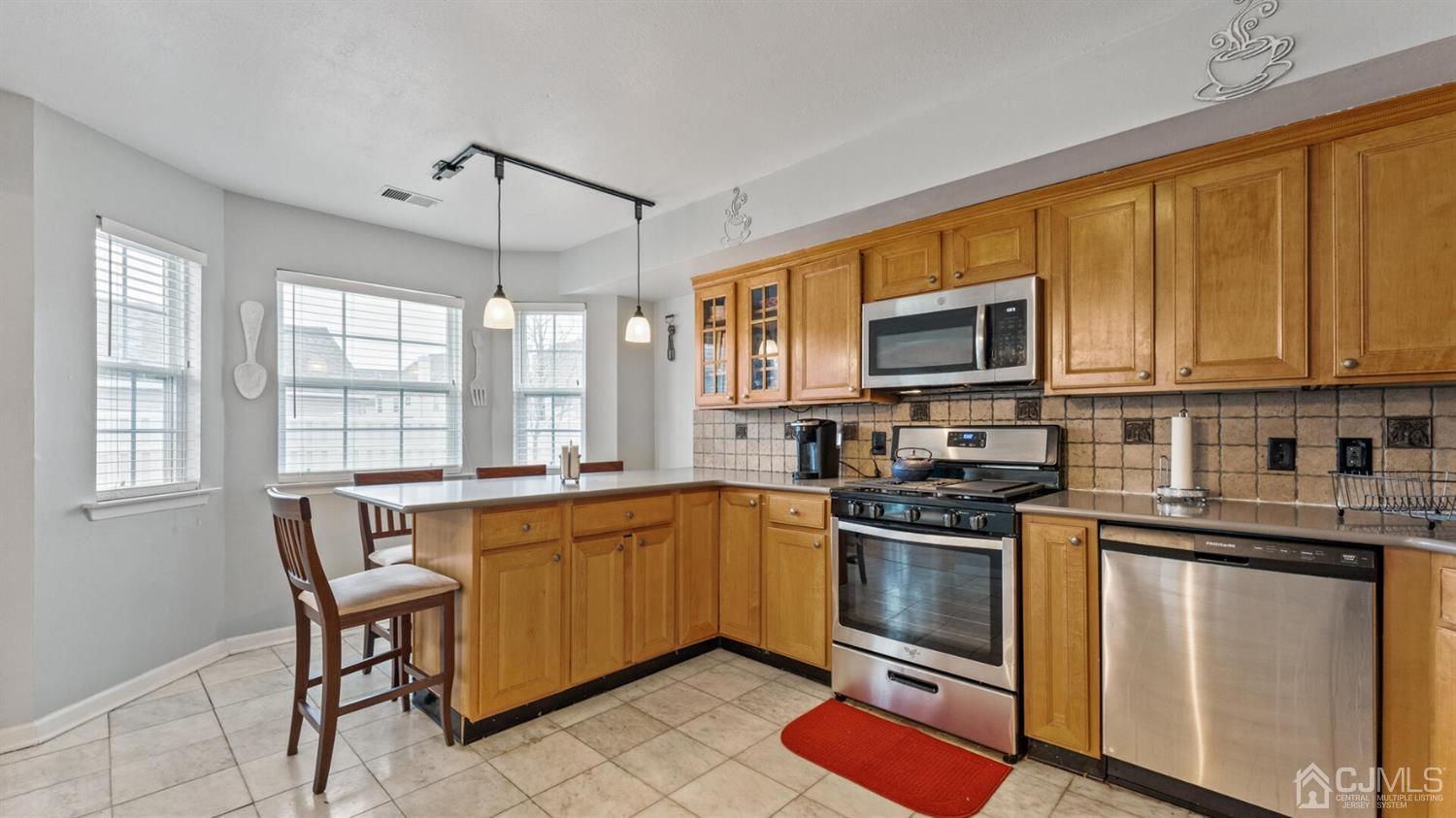 124 Orion Road Piscataway, NJ 08854 - Photo 12 of 27 Gallery Image 12