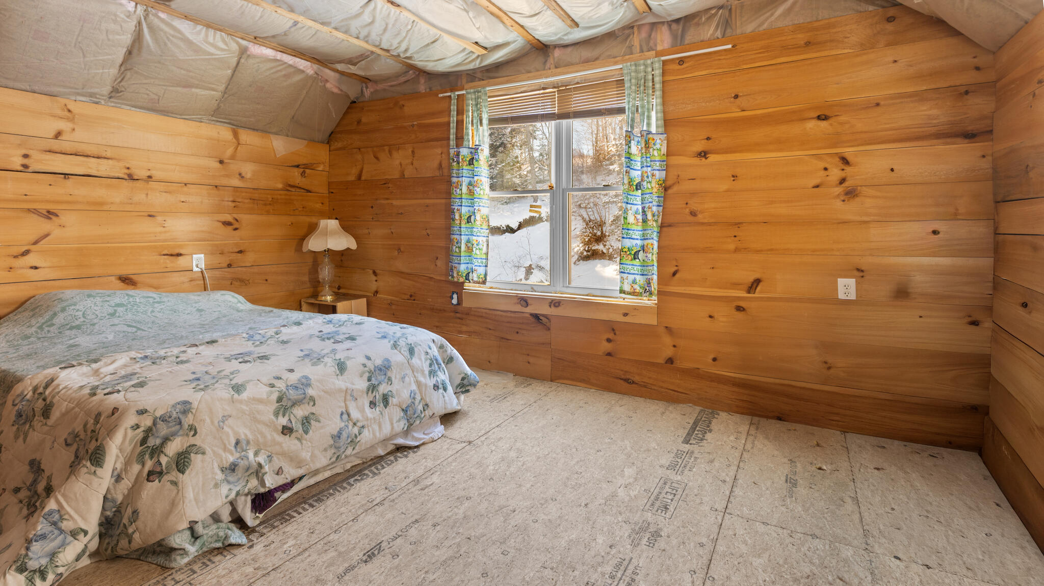 44 Webb Big Pond Road Eastbrook, ME 04634 - Photo 29 of 68 2nd Floor