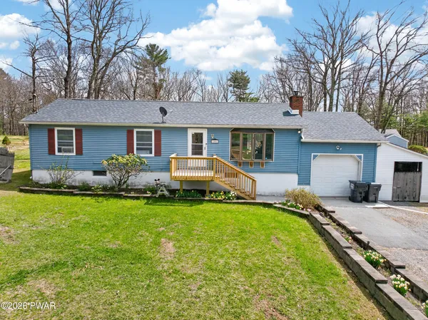 $330,000 | 106 Woodland Court, Dingmans Ferry, PA 18328