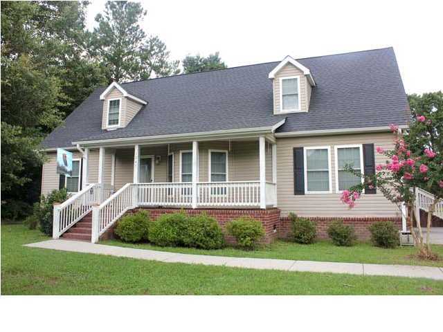 1245 Mail Rte Road Bonneau, SC 29431 - Photo 1 of 11 Primary Photo