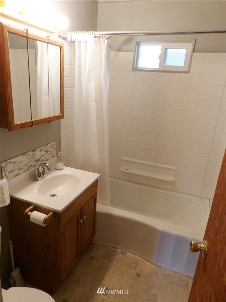 39446 Cape Horn Road Concrete, WA 98237 - Photo 12 of 25 Gallery Image 12