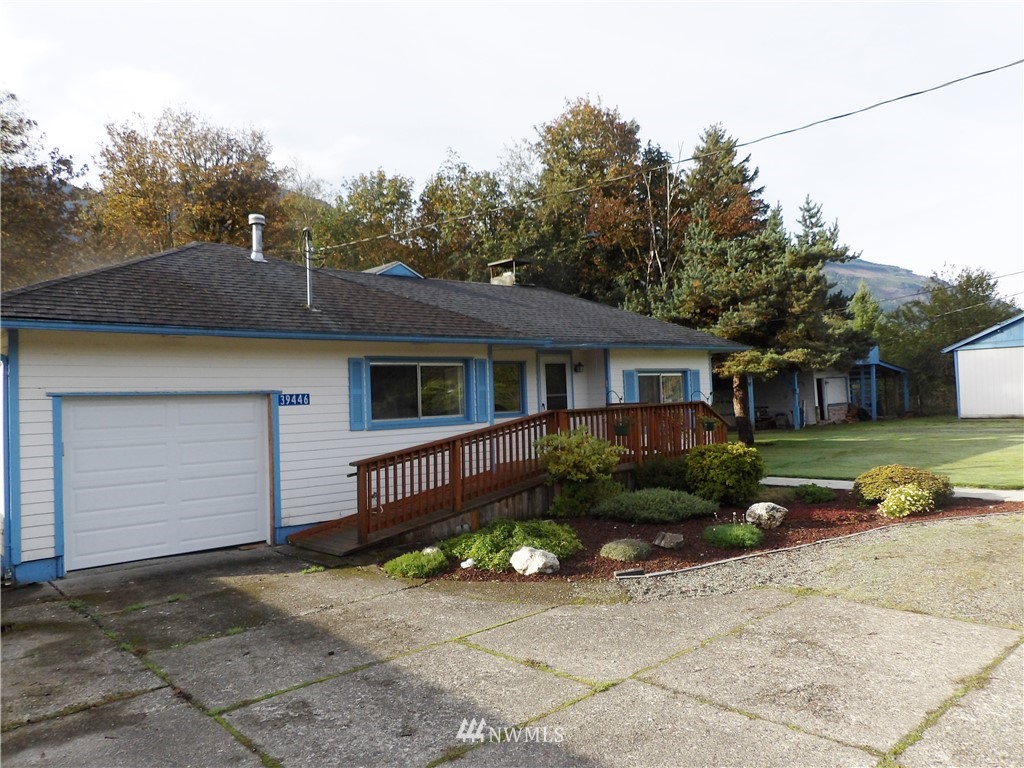 39446 Cape Horn Road Concrete, WA 98237 - Photo 3 of 25 Gallery Image 3