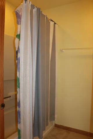 $2,400 | 379 Reston Circle, Romeoville, IL 60446