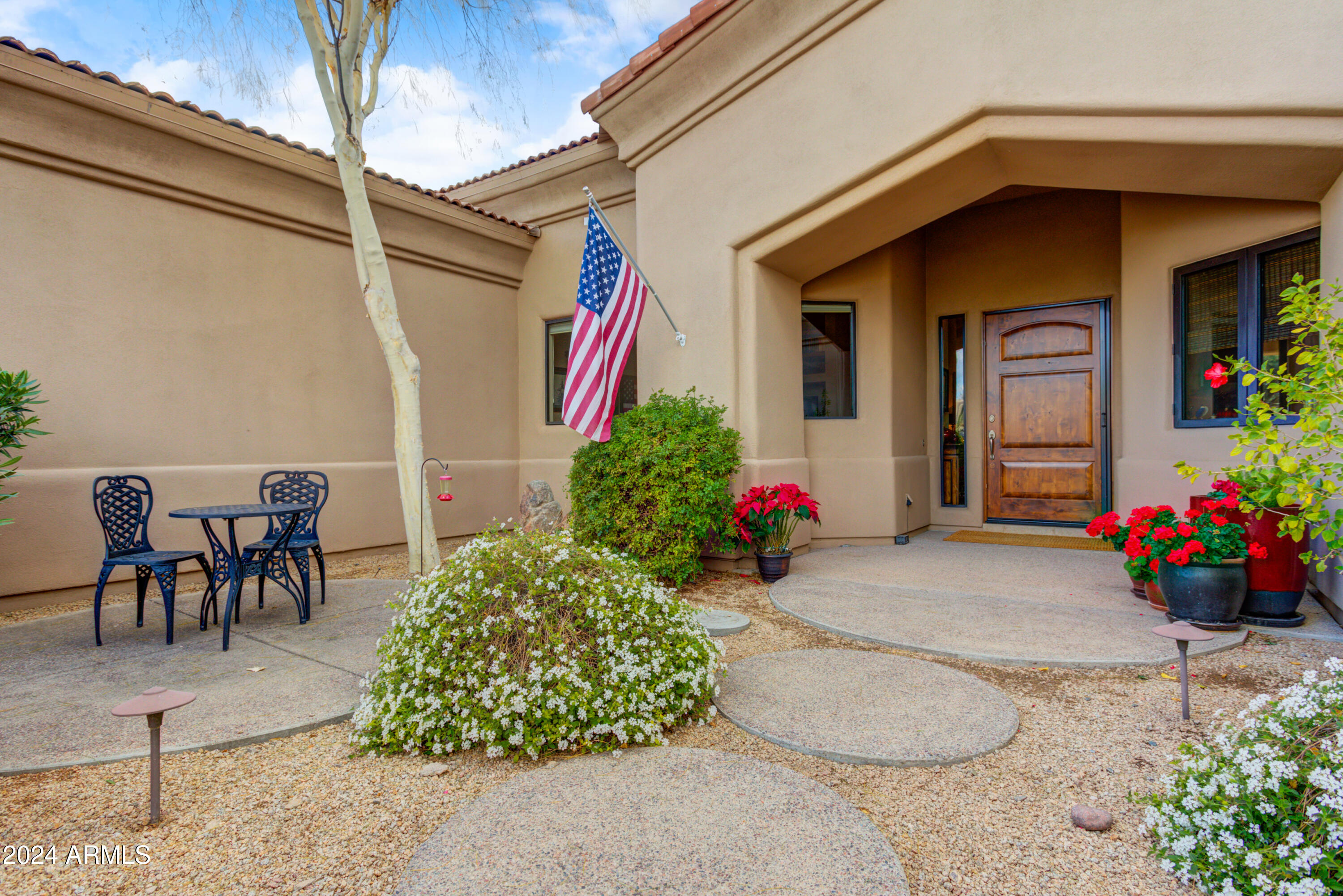 18626 East Picacho Road Rio Verde, AZ 85263 - Photo 3 of 37 Front Courtyard