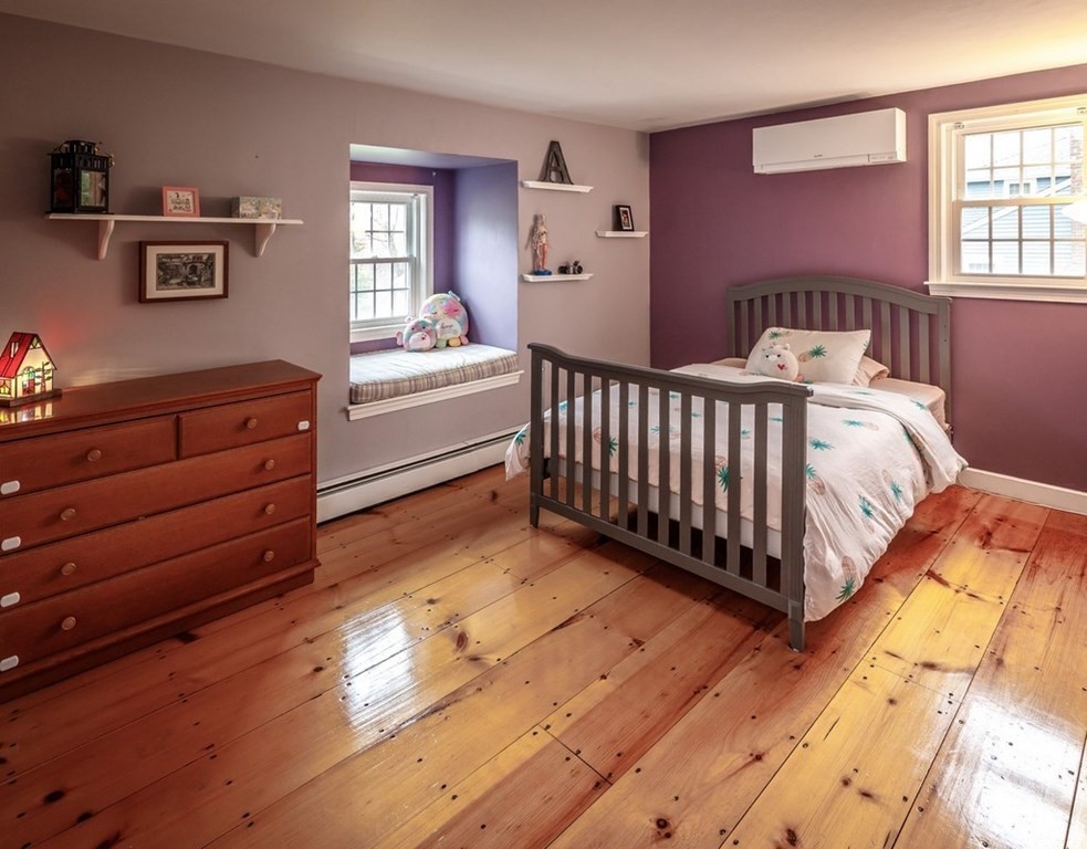 8 Olde Coach Road Westborough, MA 01581 - Photo 28 of 42 a bed room with a bed and a window