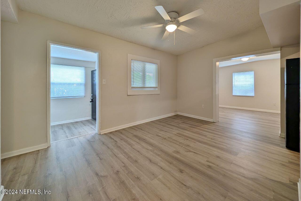 5727 Carnation Road Jacksonville, FL 32209 - Photo 8 of 17 8