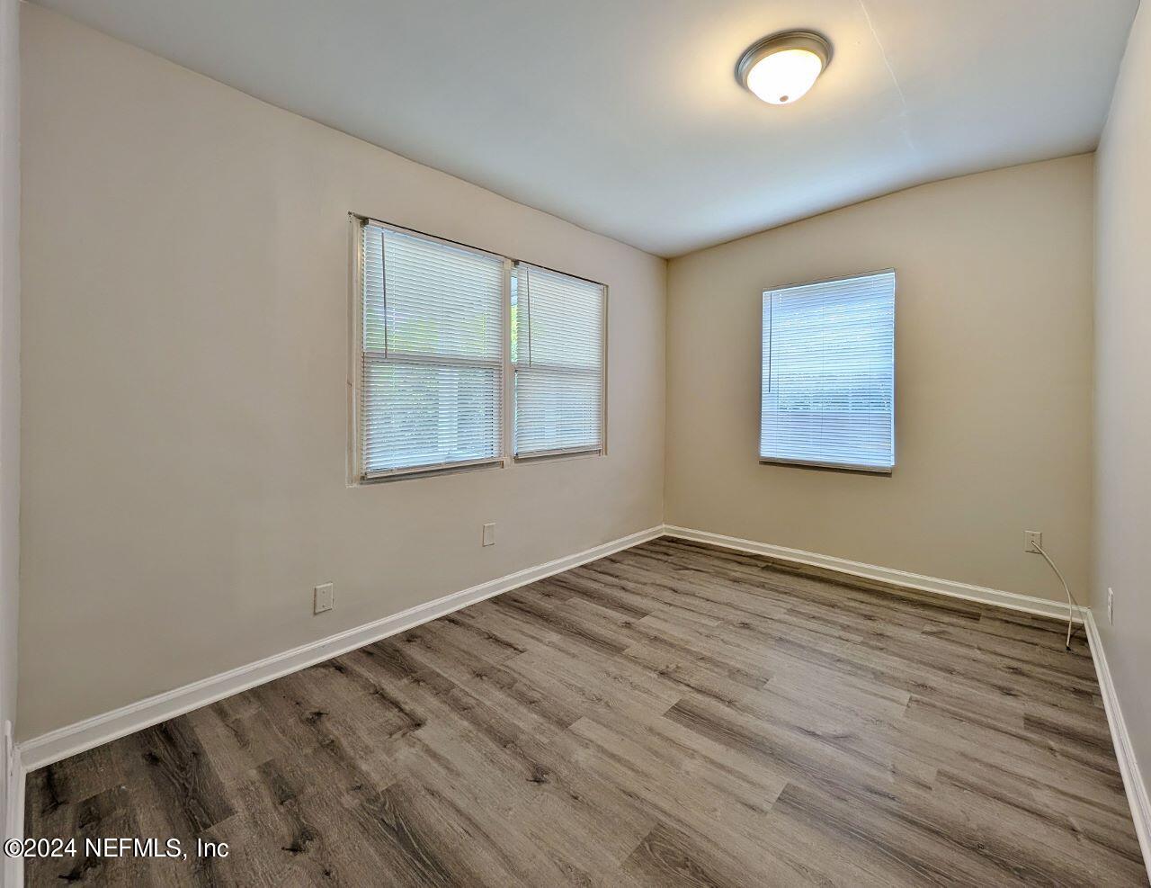 5727 Carnation Road Jacksonville, FL 32209 - Photo 9 of 17 9