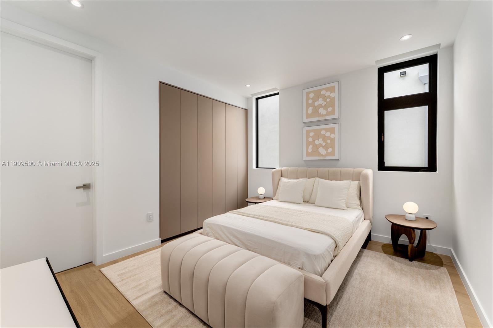 3069 Hibiscus Street Coconut Grove, FL 33133 - Photo 16 of 26