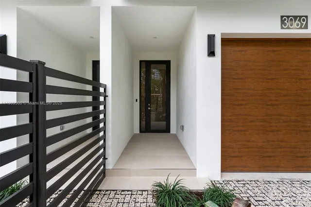 $1,850,000 | 3069 Hibiscus Street, Coconut Grove, FL 33133