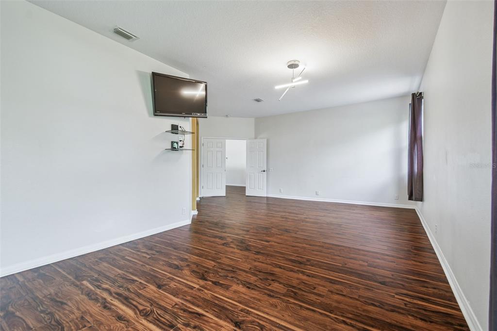 12803 Darby Ridge Drive Tampa, FL 33624 - Photo 35 of 76