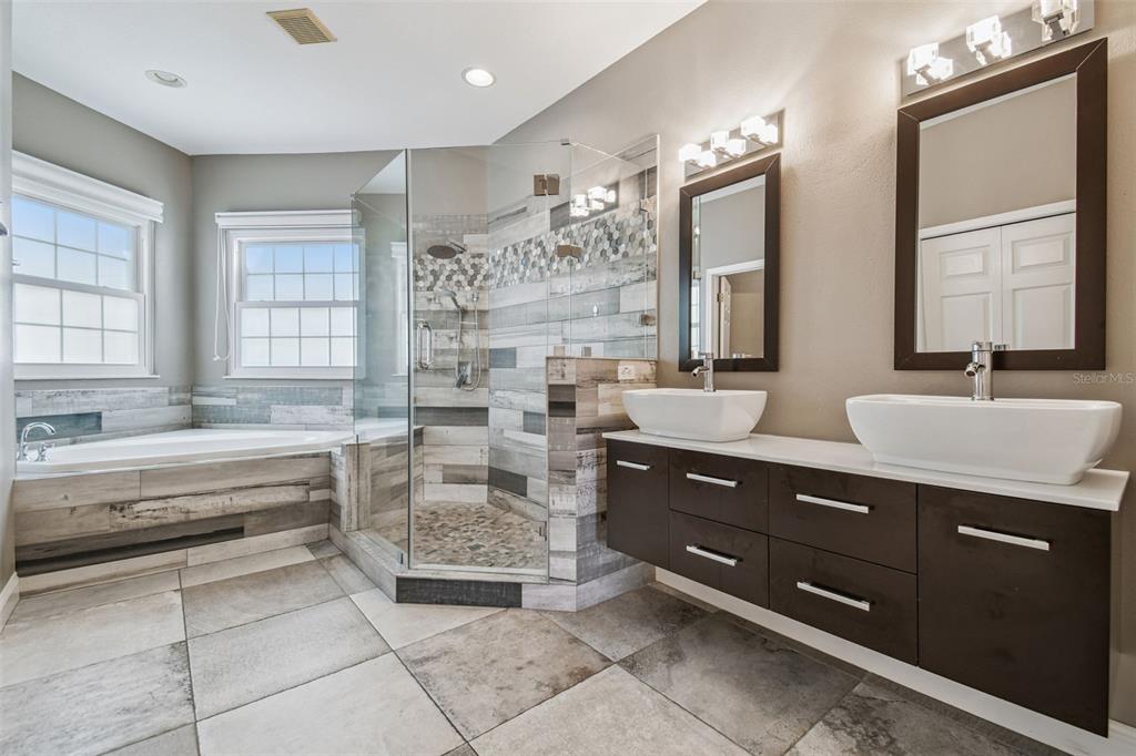 12803 Darby Ridge Drive Tampa, FL 33624 - Photo 36 of 76