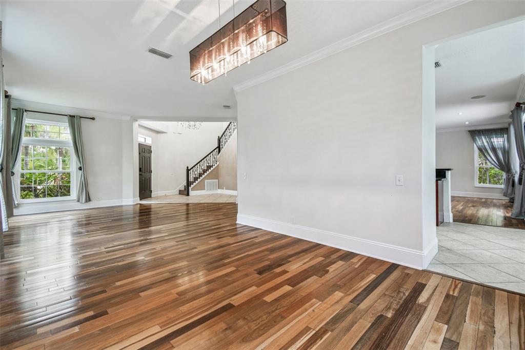 12803 Darby Ridge Drive Tampa, FL 33624 - Photo 10 of 76