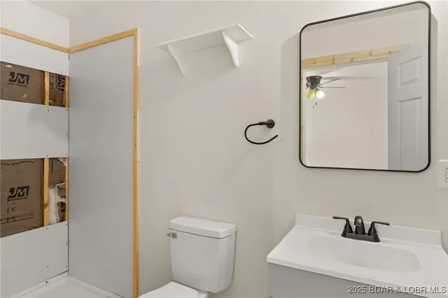 $229,000 | 26413 Gardiner Road, Edwards, MO 65326