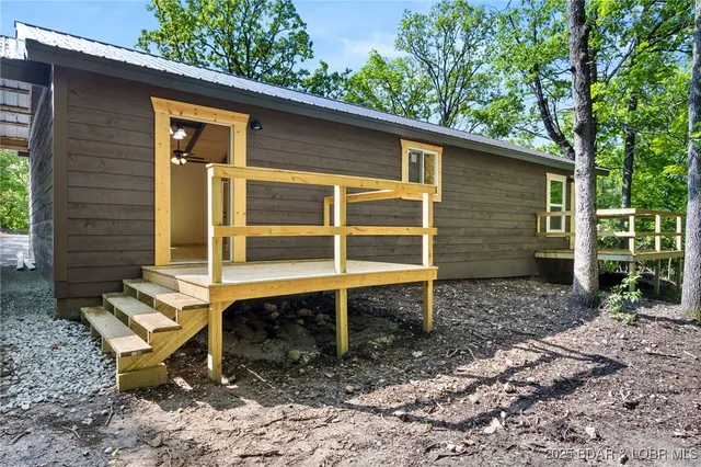 $229,000 | 26413 Gardiner Road, Edwards, MO 65326