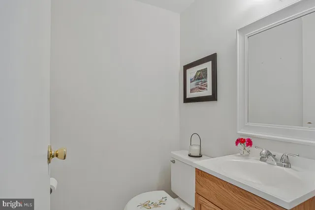 $265,000 | 7641 Hennesey Court, Glen Burnie, MD 21061